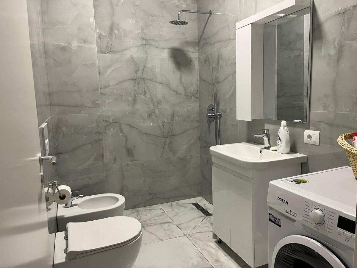 Comfy Nest Apartment- Free Parking Tirana Exterior foto